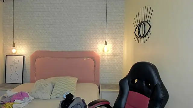 Kittytimberlake online show from 02-23-26, 12:50