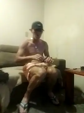 CrestedNotch online show from 02-06-26, 02:51