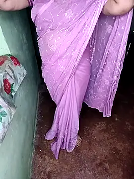 Snapshot of Pratibha_ji chatting on 09-23-25, 07:15 Pratibha ji online show from 09-23-25, 07:15