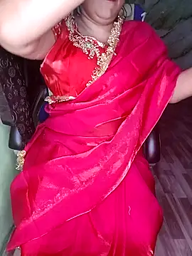 Snapshot of Pratibha_ji chatting on 10-18-25, 07:10 Pratibha ji online show from 10-18-25, 07:10