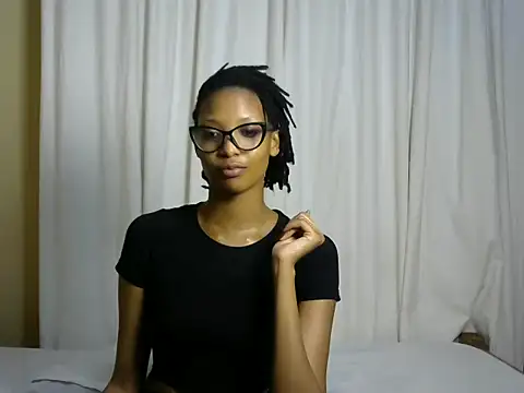 StarBarbiee online show from 10-22-25, 11:36