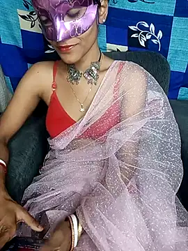 Snapshot of REVA_DARLING chatting on 02-27-25, 10:01 REVA DARLING online show from 02-27-25, 10:01