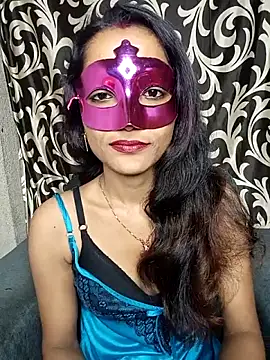 REVA DARLING online show from 05-07-26, 12:08