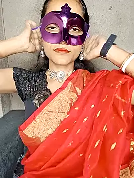 Snapshot of REVA_DARLING chatting on 10-04-25, 06:26 REVA DARLING online show from 10-04-25, 06:26