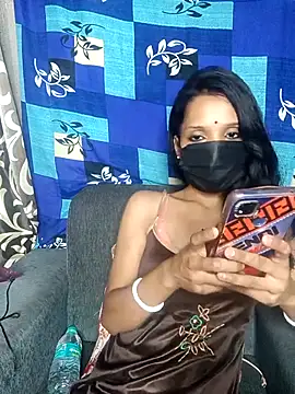 Snapshot of REVA_DARLING chatting on 03-16-25, 03:28 REVA DARLING online show from 03-16-25, 03:28