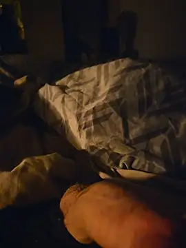 Snapshot of ruffuuss chatting on 01-18-26, 09:02 ruffuuss online show from 01-18-26, 09:02