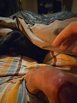 Snapshot of ruffuuss chatting on 03-04-26, 11:12 ruffuuss online show from 03-04-26, 11:12