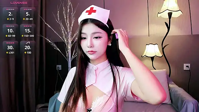 Snapshot of Momoever123456 chatting on 03-06-25, 01:57 Momoever123456 online show from 03-06-25, 01:57