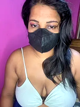 NOORA-GIRL online show from 10-13-25, 02:35