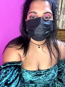 NOORA-GIRL online show from 10-01-25, 09:51