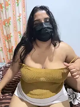 Snapshot of NOORA-GIRL chatting on 05-03-26, 01:15 NOORA-GIRL online show from 05-03-26, 01:15