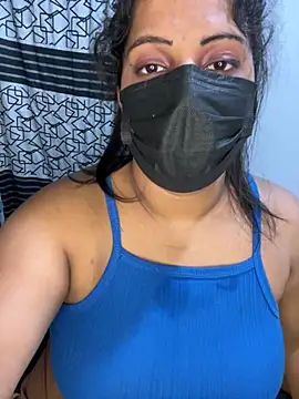 NOORA-GIRL online show from 11-26-25, 01:49