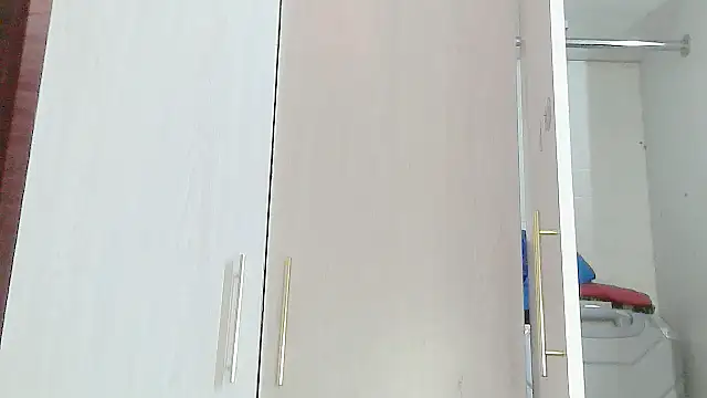 Destiny Desire online show from 05-11-26, 06:49