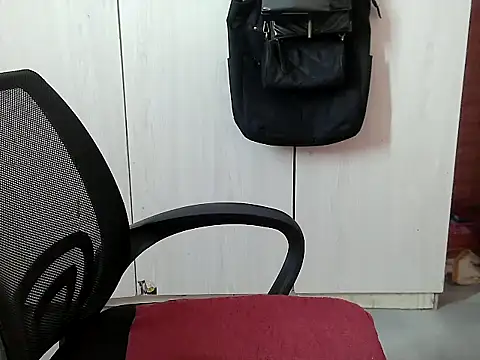 Destiny Desire online show from 11-18-25, 12:52