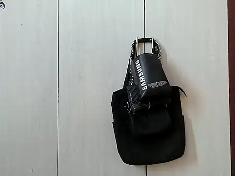 Destiny Desire online show from 11-30-25, 06:52