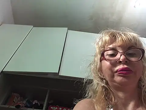 manyaporno online show from 03-17-25, 02:23