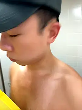 Snapshot of ericsex_tw chatting on 10-04-25, 03:46 ericsex tw online show from 10-04-25, 03:46