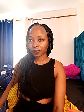 Licia harvin online show from 12-19-25, 08:38