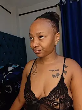 Snapshot of Licia_harvin chatting on 07-01-26, 02:17 Licia harvin online show from 07-01-26, 02:17