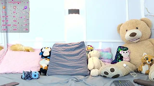 zorravioletta1 online show from 03-04-26, 12:35