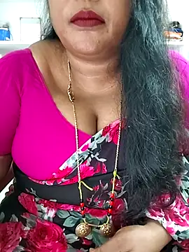 Snapshot of Swapna_143 chatting on 05-06-26, 06:50 Swapna 143 online show from 05-06-26, 06:50