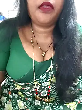 Snapshot of Swapna_143 chatting on 06-06-26, 03:34 Swapna 143 online show from 06-06-26, 03:34