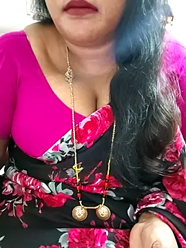 Snapshot of Swapna_143 chatting on 05-05-26, 04:54 Swapna 143 online show from 05-05-26, 04:54