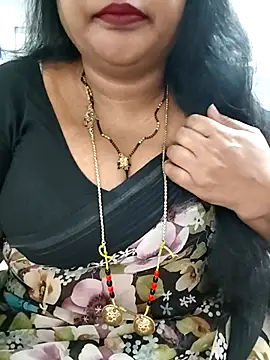 Snapshot of Swapna_143 chatting on 06-04-26, 02:49 Swapna 143 online show from 06-04-26, 02:49