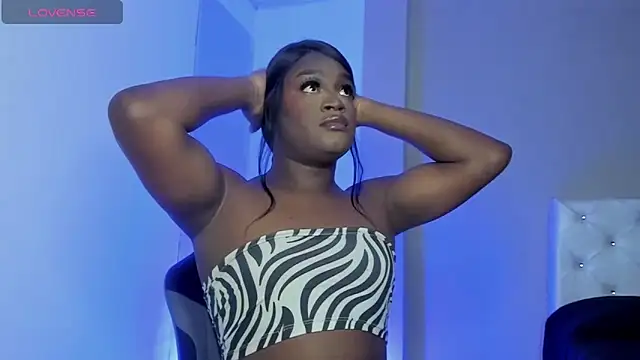 SofiaBrouw online show from 11-19-25, 10:48