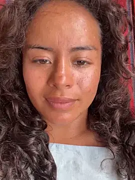 Snapshot of Marie_Rose chatting on 03-18-25, 04:50 Marie Rose online show from 03-18-25, 04:50