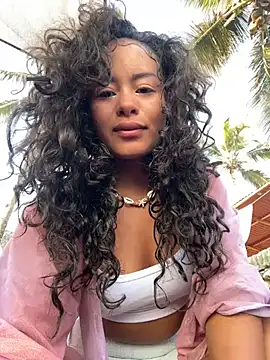 Snapshot of Marie_Rose chatting on 03-13-25, 11:51 Marie Rose online show from 03-13-25, 11:51