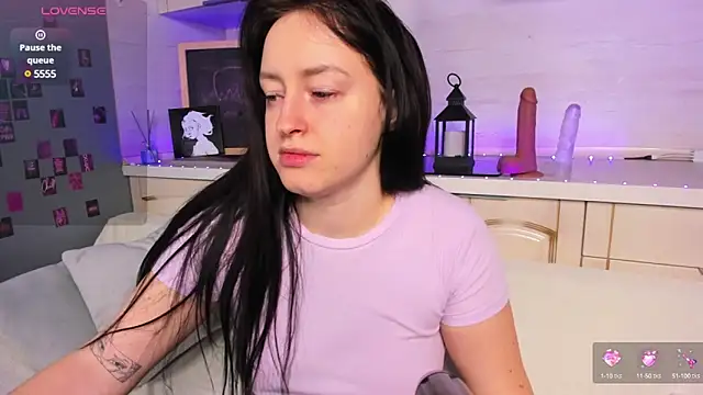 Snapshot of Kruela_Eva chatting on 01-21-25, 11:24 Kruela Eva online show from 01-21-25, 11:24