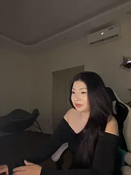 Snapshot of MiMi_0293 chatting on 05-10-26, 12:20 MiMi 0293 online show from 05-10-26, 12:20