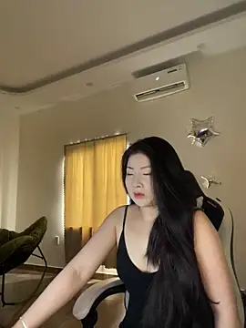 Snapshot of MiMi_0293 chatting on 05-15-26, 05:27 MiMi 0293 online show from 05-15-26, 05:27