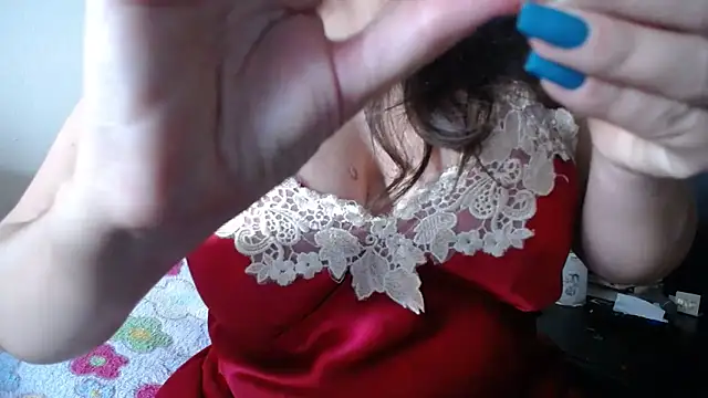 Snapshot of KAROLCANDY chatting on 05-12-26, 08:26 KAROLCANDY online show from 05-12-26, 08:26