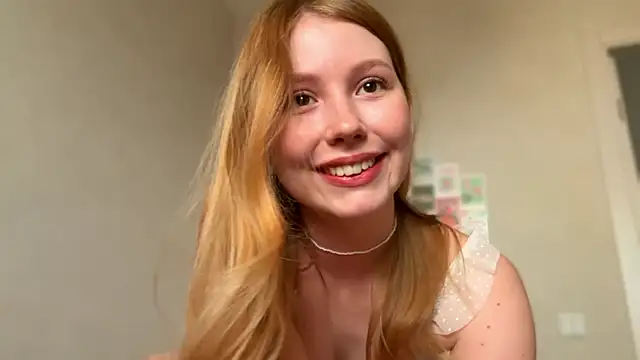 HoneyAudrey online show from 05-07-26, 02:38