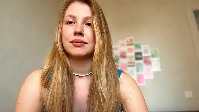 HoneyAudrey online show from 05-28-26, 02:41