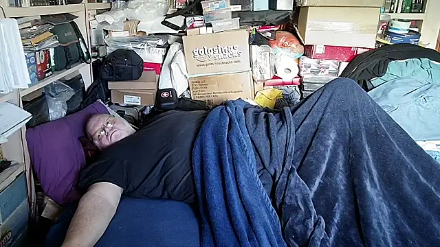 hadeszeuss2 online show from 02-14-26, 03:01