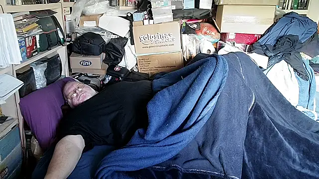 hadeszeuss2 online show from 02-23-26, 02:50