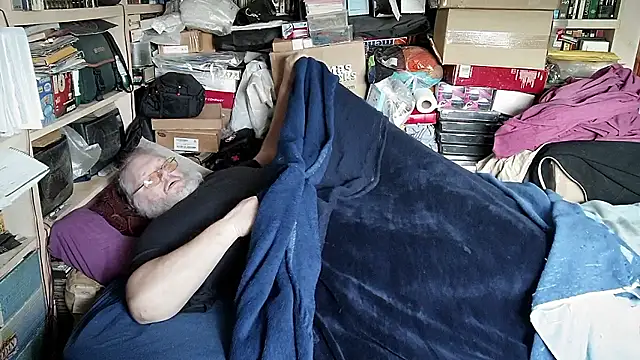 hadeszeuss2 online show from 01-17-26, 02:31