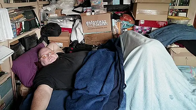 hadeszeuss2 online show from 02-07-26, 03:09