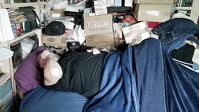 hadeszeuss2 online show from 03-10-26, 03:27