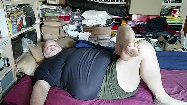 Snapshot of hadeszeuss2 chatting on 03-13-25, 02:44 hadeszeuss2 online show from 03-13-25, 02:44
