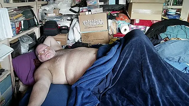 hadeszeuss2 online show from 02-15-26, 03:44