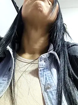 Camille jhonson online show from 11-02-25, 11:04