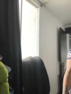 Devilsweet17 online show from 10-26-25, 02:17