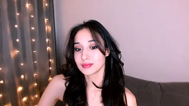 Snapshot of Li_noen chatting on 01-24-25, 05:53 Li noen online show from 01-24-25, 05:53