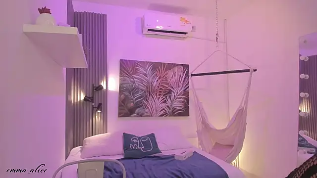 emma alice  online show from 09-30-25, 12:11