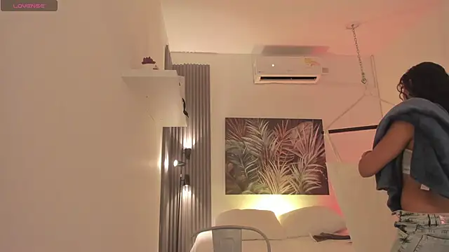 emma alice  online show from 11-15-25, 12:09