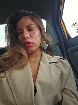 Karen San Miguel online show from 02-13-26, 02:50